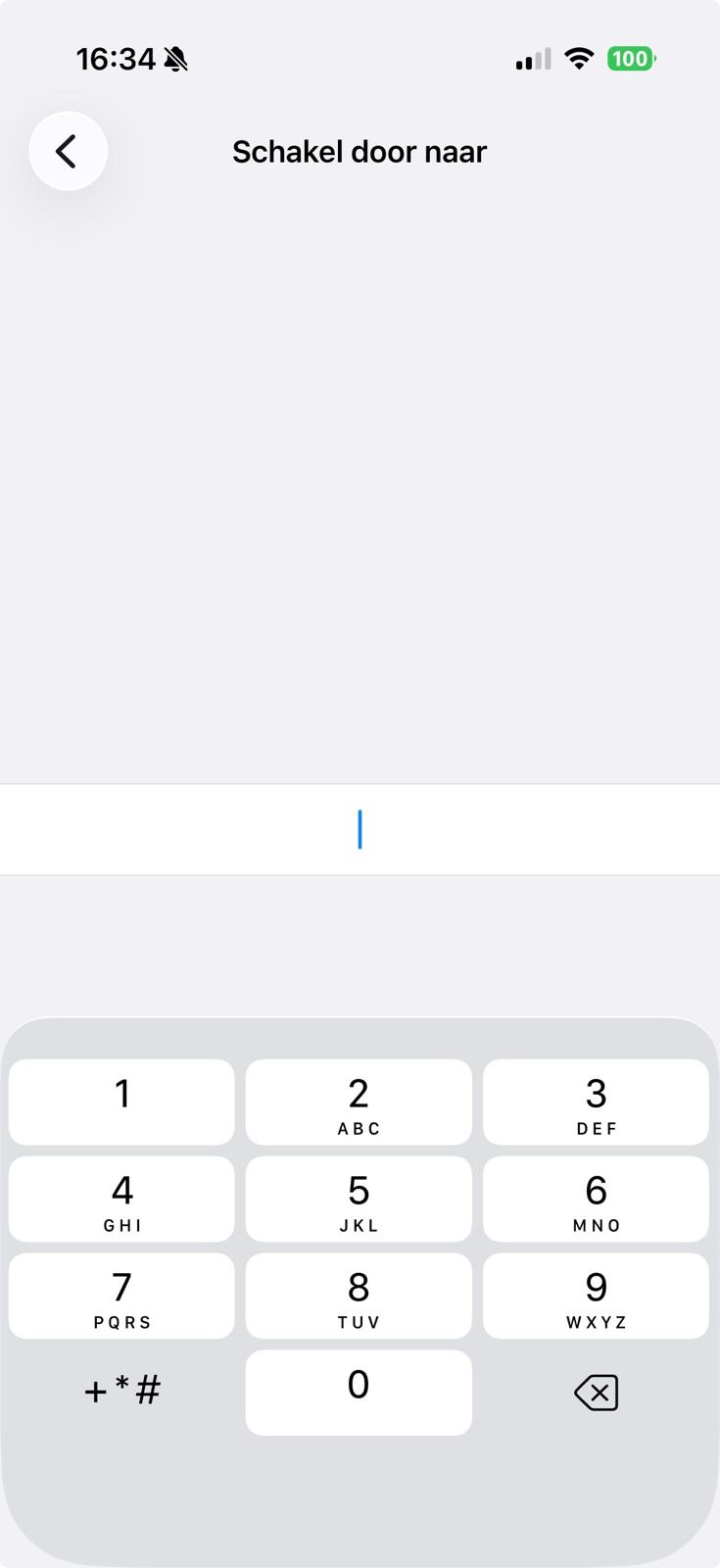 iPhone-scherm waar je het nummer invult om naar door te schakelen
