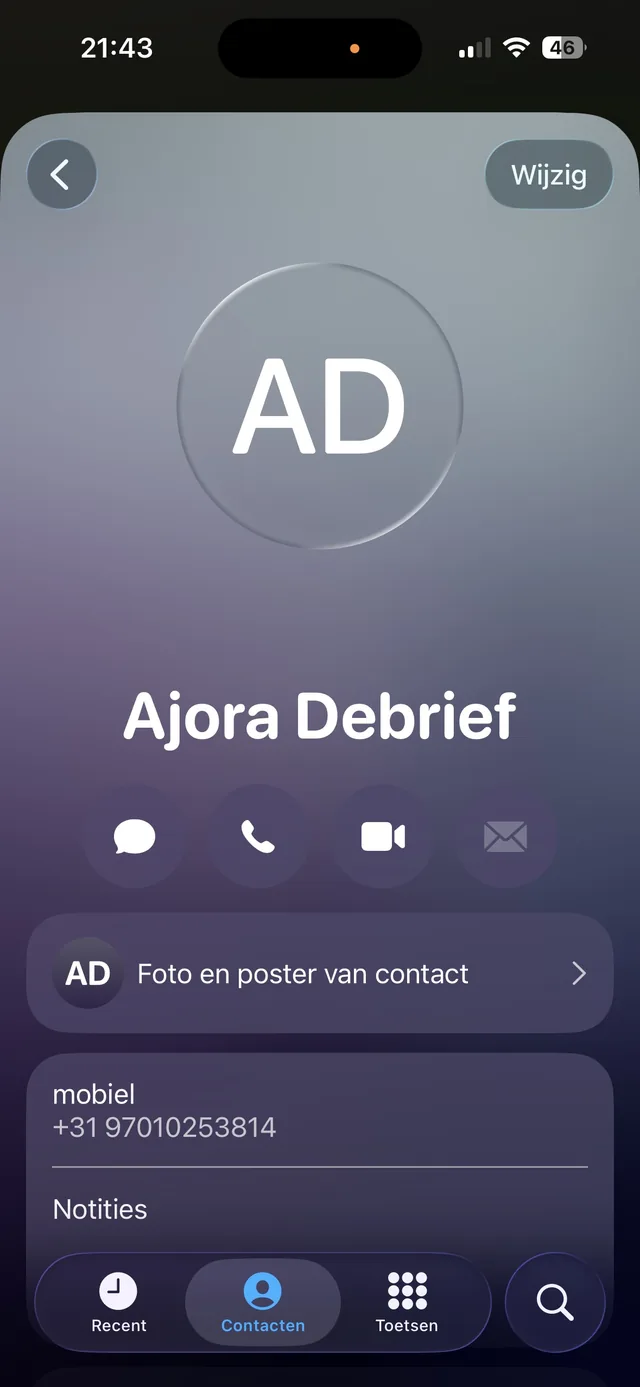 Contactkaart van Ajora met het bel-icoontje